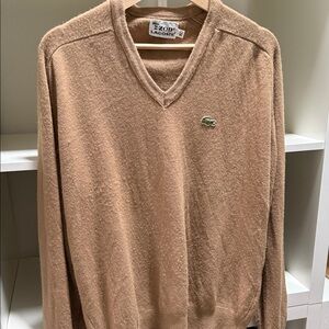 Vintage IZOD/ Lacoste Men's V-Neck Sweater in Light Brown